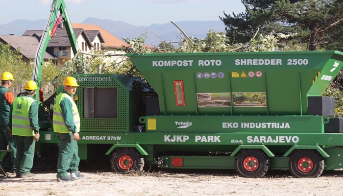 Novim uređajem za pripremu biomase KJKP Park će sav zeleni otpad pretvarati u kompost
