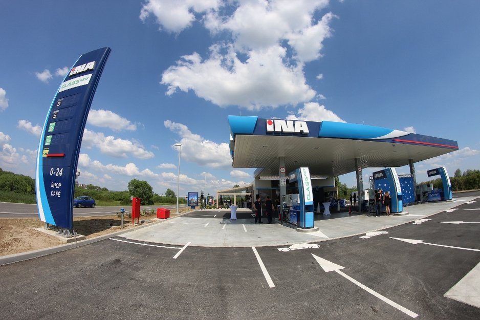 Otvorena nova INA benzinska stanica u Brodu, investicija vrijedna 2,5 miliona KM