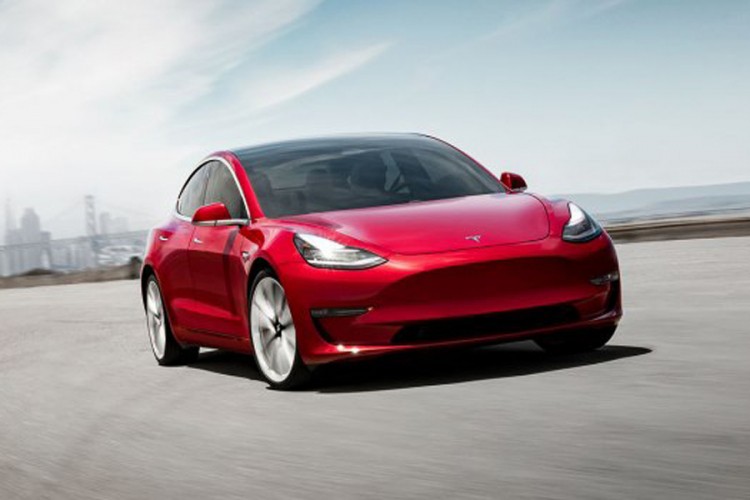Tesla kao niko do sada: 100.000 električnih automobila u jednoj godini