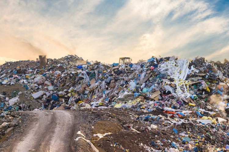 Naknade sklanjaju plastični otpad sa ulica