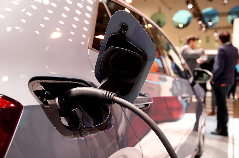 Cijena litijskih baterija u tri decenije pala za 98 posto: Hoće li manje koštati i električna vozila