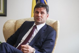 Fadil Novalić: Federacija konačno dobila razvojni budžet, idemo snažno u investicije