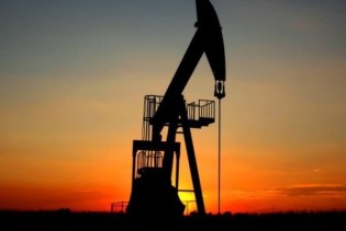 Cijene nafte skliznule s najviših razina u tri godine