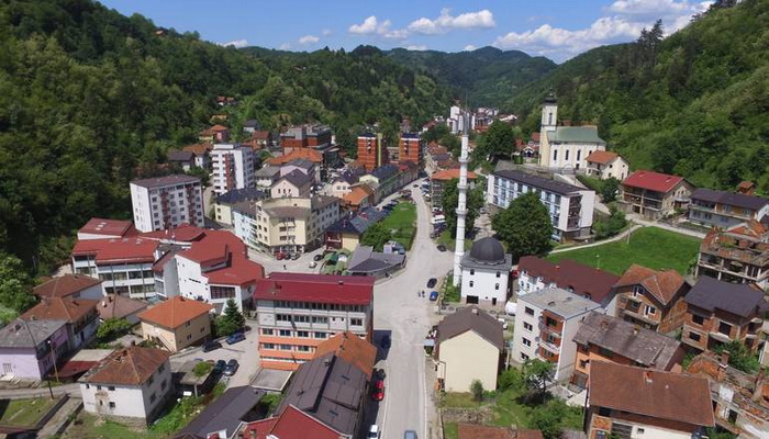 Srebrenica: Za nove fasade na dvije zgrade 100.000 KM iz Brčkog