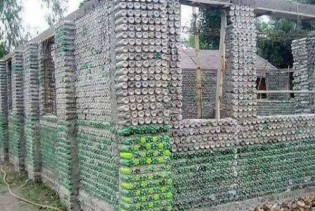 Kuće od plastičnih flaša u Nigeriji prava su čuda arhitekture
