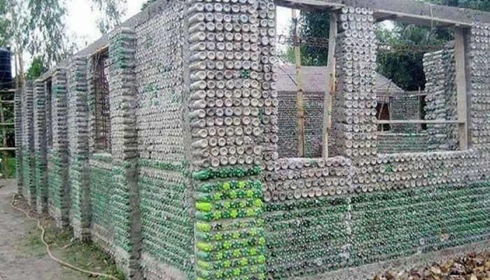 Kuće od plastičnih flaša u Nigeriji prava su čuda arhitekture