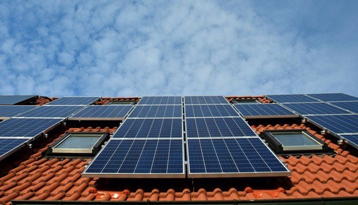 Solarni paneli na krovovima gotovo svih novih kuća u Californiji će biti obavezni