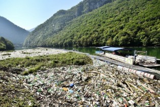 Uskoro uklanjanje oko 6.000 kubnih metara plutajućeg otpada iz Vrbasa