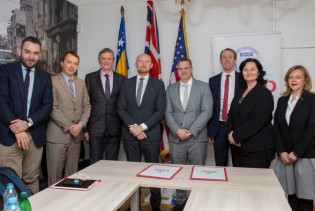 Saradnja Britanske ambasade i USAID-a u energetskom sektoru u BiH