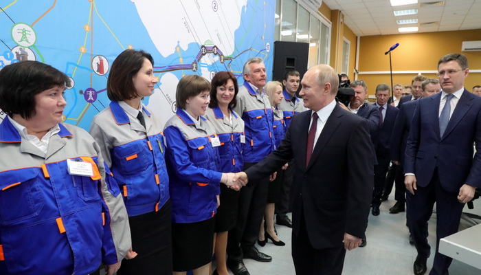 Putin otvorio dvije nove elektrane na Krimu