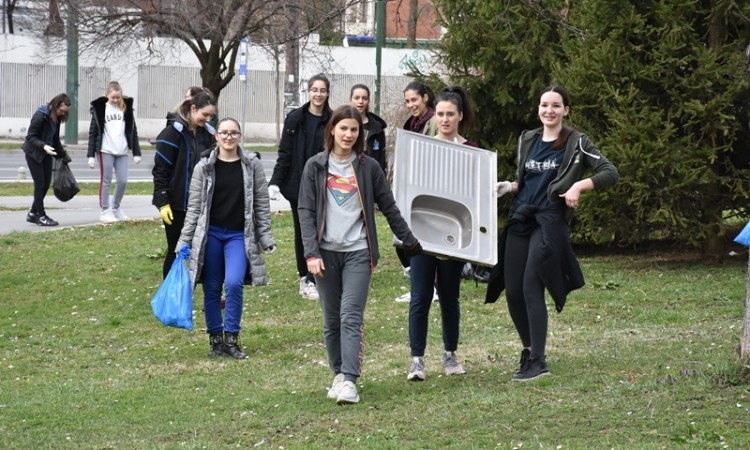 Velika akcija čišćenja Sarajeva za Dan planete Zemlje