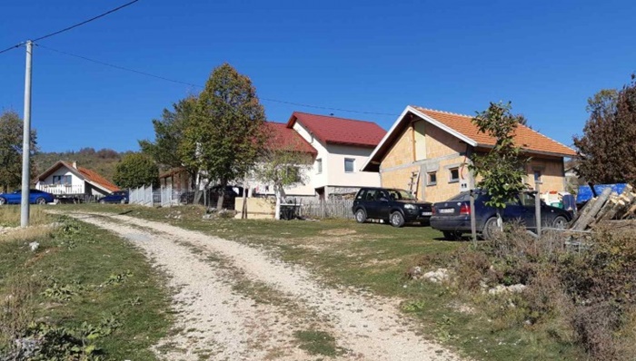 Foča: Električna energija stigla u udaljeno povratničko selo Kljuna