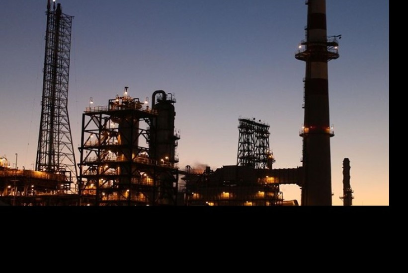 Najveća naftna rafinerija u Libiji pred zatvaranjem zbog napada Haftarovih separatista
