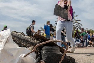 Šveđanima nestalo smeća za reciklažu, uvoze ga