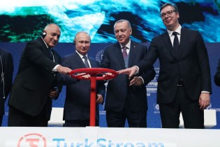 Vučić: Gasovod "Turski tok" od ogromnog značaja za budućnost Srbije