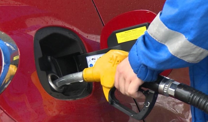 Srbija: Nove cijene goriva, dizel poskupljuje tri, benzin dva dinara