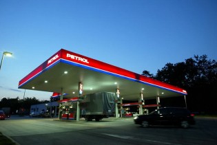 Petrol prvi najavio nove cijene struje i zemnog plina u Sloveniji