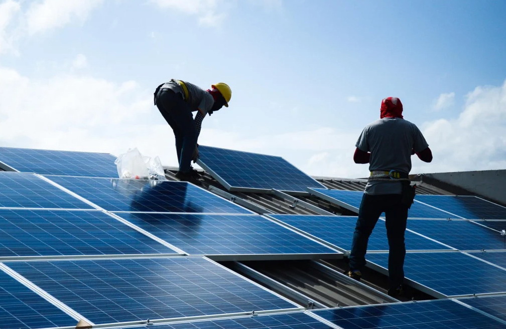 Vjetroelektrane i solarni paneli proizveli deset posto električne energije u 2021.