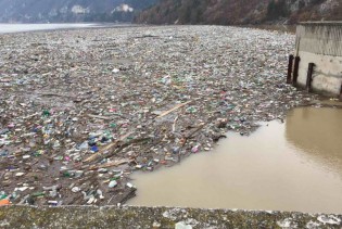 Plastika: Ekološki izazov 21. stoljeća