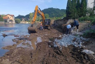 Kanton Sarajevo: Uređenje korita Bosne i Željeznice