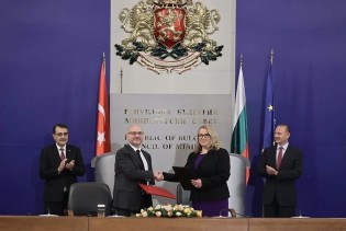 Bugarska i Turska potpisali energetski ugovor na 13 godina, uključuje isporuku gasa