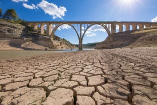 Aktivisti obilježavaju Dan planete Zemlje, naučnici upozoravaju na rekordne temperature