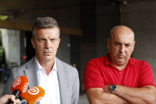 Husić: Molimo državu da 'Dimitriju Grudiću' ne da u ruke oružje da puca po rudarima