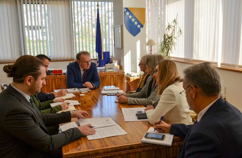 Nikšić i Lakić s predstavnicima EBRD-a o autoputu, zelenoj energiji, reformama