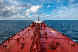 Poljski Orlen će supertankerom dopremiti venezuelansku naftu u Kinu