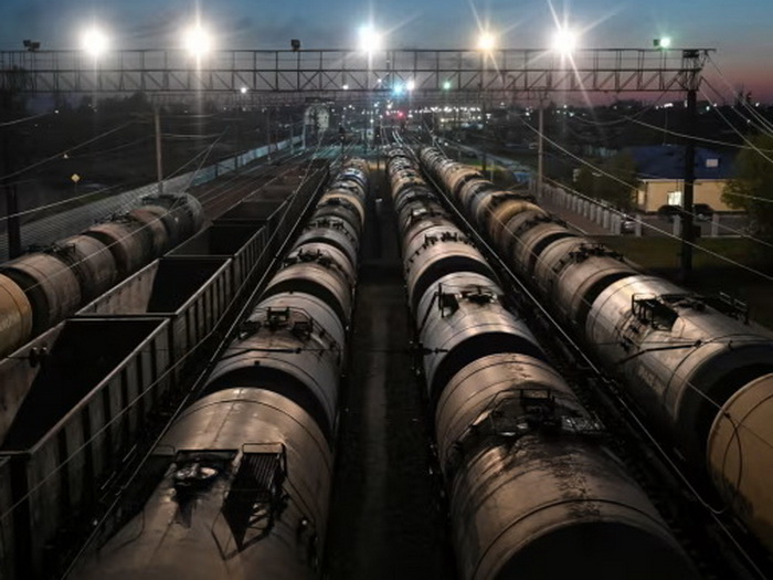 FT: Pokušaj ograničavanja cijene ruske nafte nije uspio