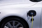 Norveška daleko ispred drugih sa udjelom e-automobila
