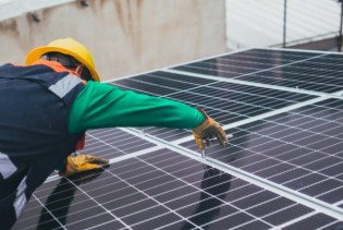 Kanton 10: Insolar i Earth Finance dobijaju koncesije za solarne elektrane