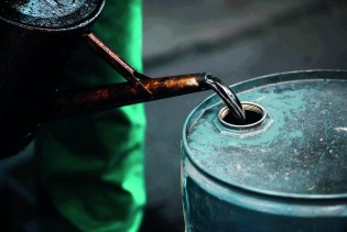 OPEC i IEA u najvećem raskoraku u procjenama potražnje za naftom u 16 godina