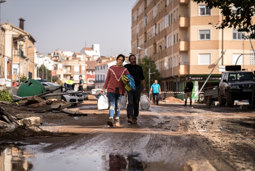 Španija uvodi plaćeni klimatski dopust za radnike