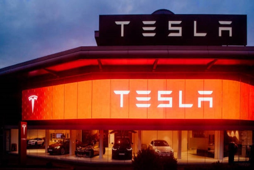 Tesla potpisala ugovor o izgradnji najveće elektrane na baterije u Kini