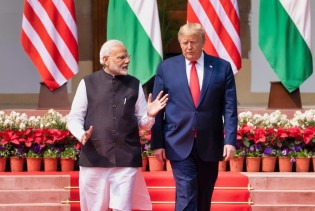 Trump nameće Indiji dodatnih 25% carine zbog kupovine ruske nafte