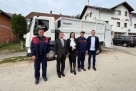 Vlada Japana predala vozilo za odvoz otpada u opštini Jezero u sklopu Grant pomoći