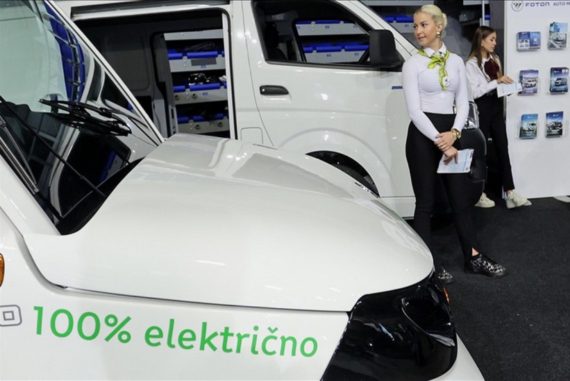 Prvi Sajam elektromobilnosti u Srbiji: Električni automobili povoljniji po džep i životnu sredinu