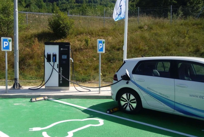 U BiH opao uvoz električnih automobila, raste potražnja za hibridima