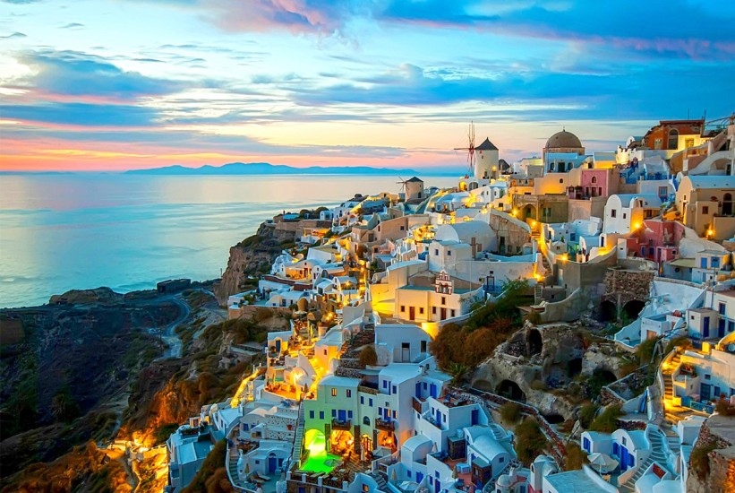 Santorini više neće zavisiti od dizel agregata: Završena velika energetska investicija