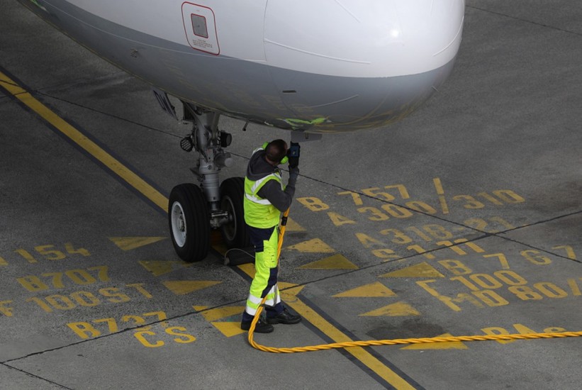 Evropi prijeti nestašica avionskog goriva, ali stižu velike isporuke iz Azije